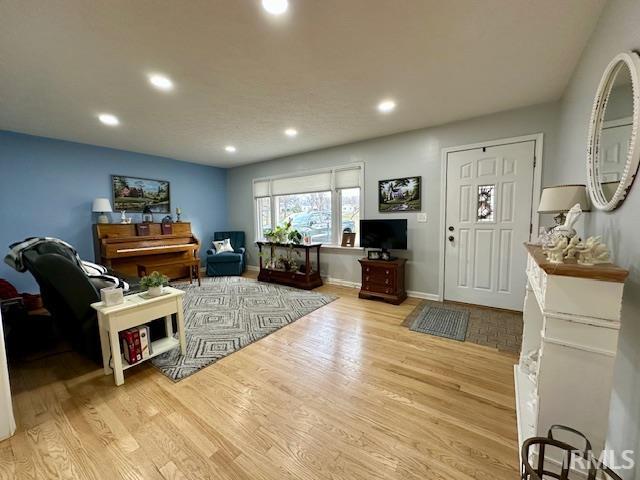 4215 Old State Road Bedford, IN 47421 - Photo 4 of 35