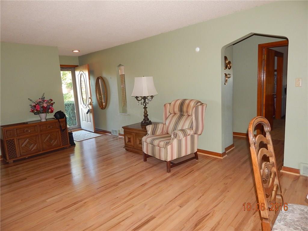 1410 Evelyn Road Baldwin, PA 15227 - Photo 5 of 23 Gallery Image 5