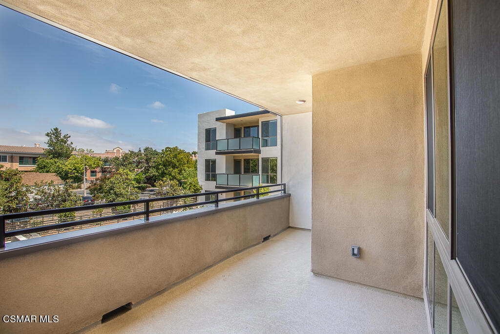 77 North Conejo School Road, Unit 217 Thousand Oaks, CA 91362 - Photo 6 of 15 a view of a balcony with lake view