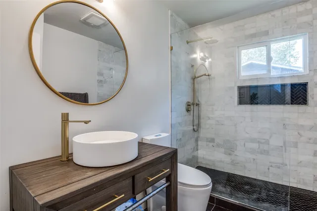 $2,250 | 7311 Chisos Pass, Austin, TX 78724