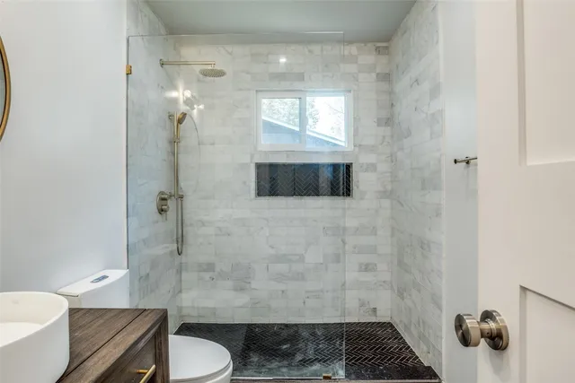 $2,250 | 7311 Chisos Pass, Austin, TX 78724