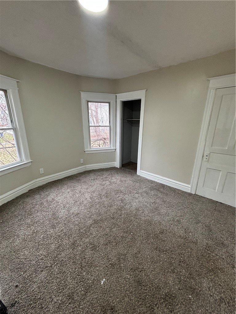 18 Kenilworth Terrace Rochester, NY 14605 - Photo 8 of 10