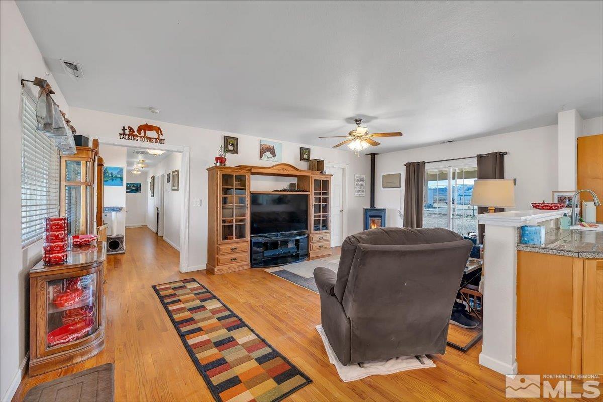 5805 Range Land Road Reno, NV 89510 - Photo 5 of 40 Photo 5
