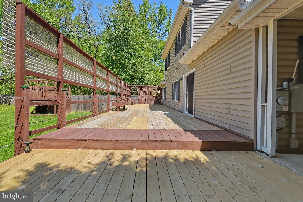 1204 A Old Coochs Bridge Road Newark, DE 19713 - Photo 28 of 31 a view of outdoor space and deck