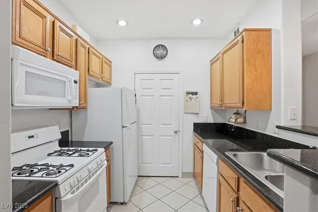 $255,000 | 7147 South Durango Drive, Unit 111, Las Vegas, NV 89113