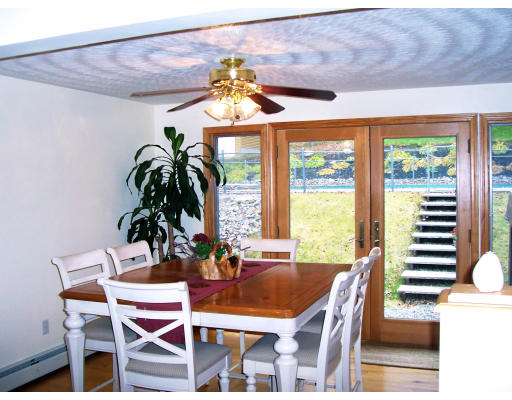 12 Chris Road Oxford, MA 01540 - Photo 11 of 20 Gallery Image 11