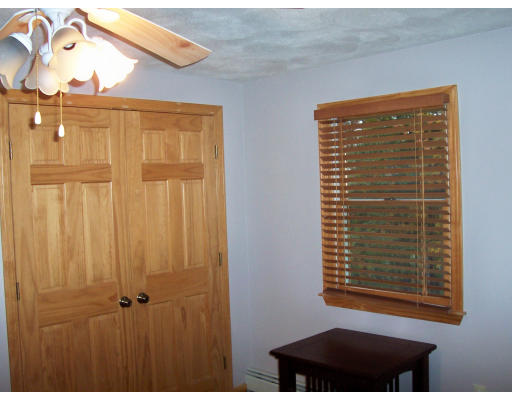 12 Chris Road Oxford, MA 01540 - Photo 19 of 20 Gallery Image 19
