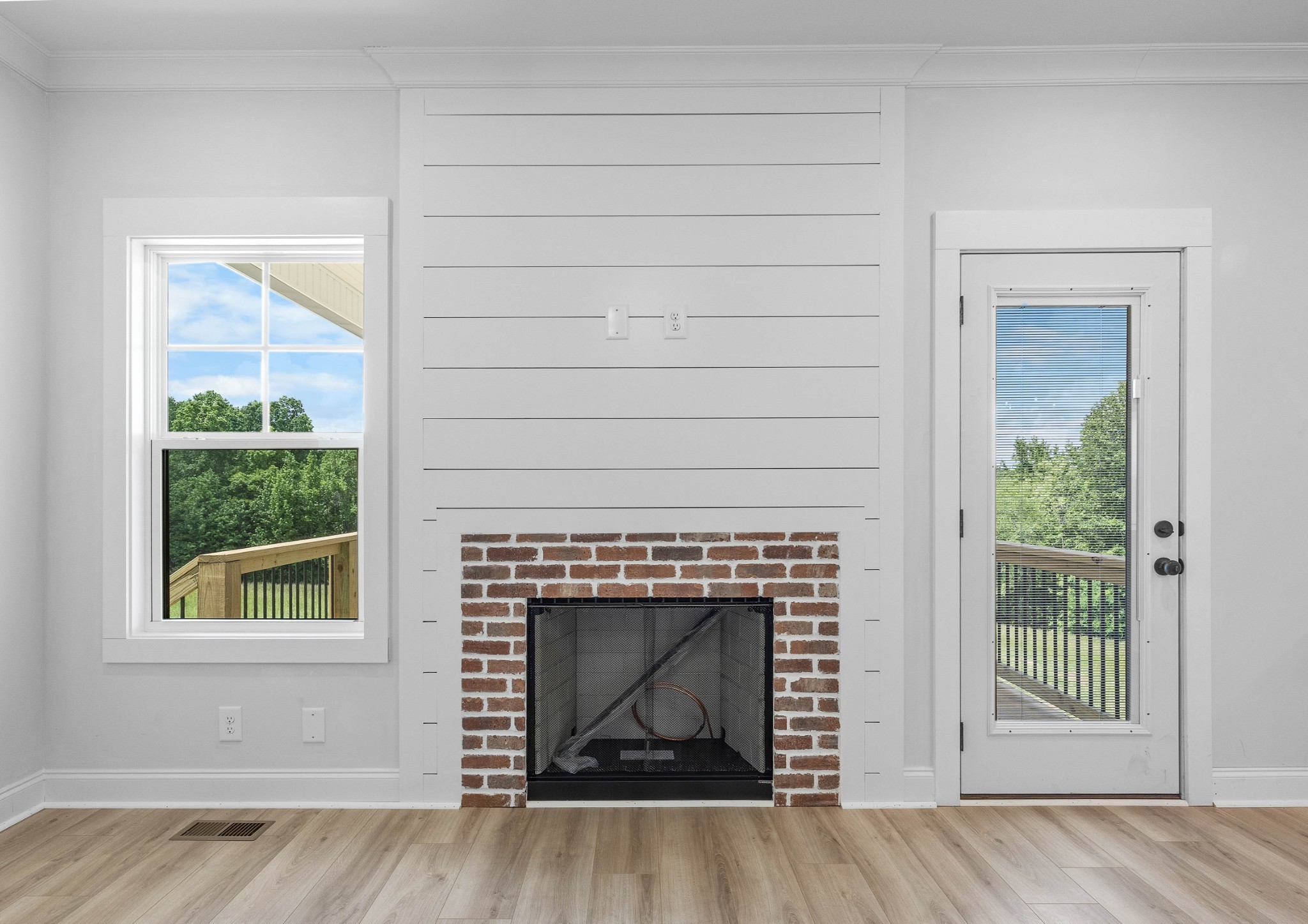 983 Palmyra Road Clarksville, TN 37040 - Photo 11 of 43 Gallery Image 11