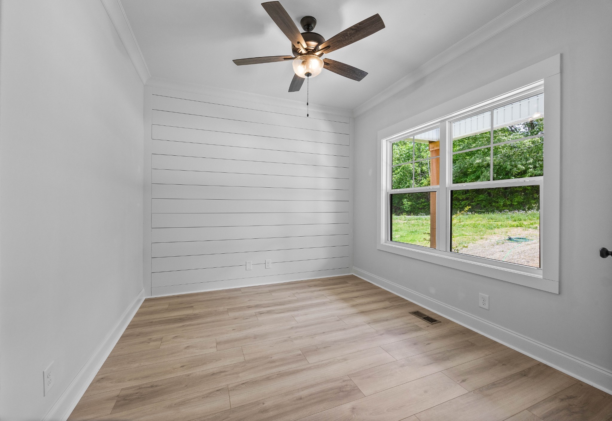 983 Palmyra Road Clarksville, TN 37040 - Photo 8 of 43 Gallery Image 8