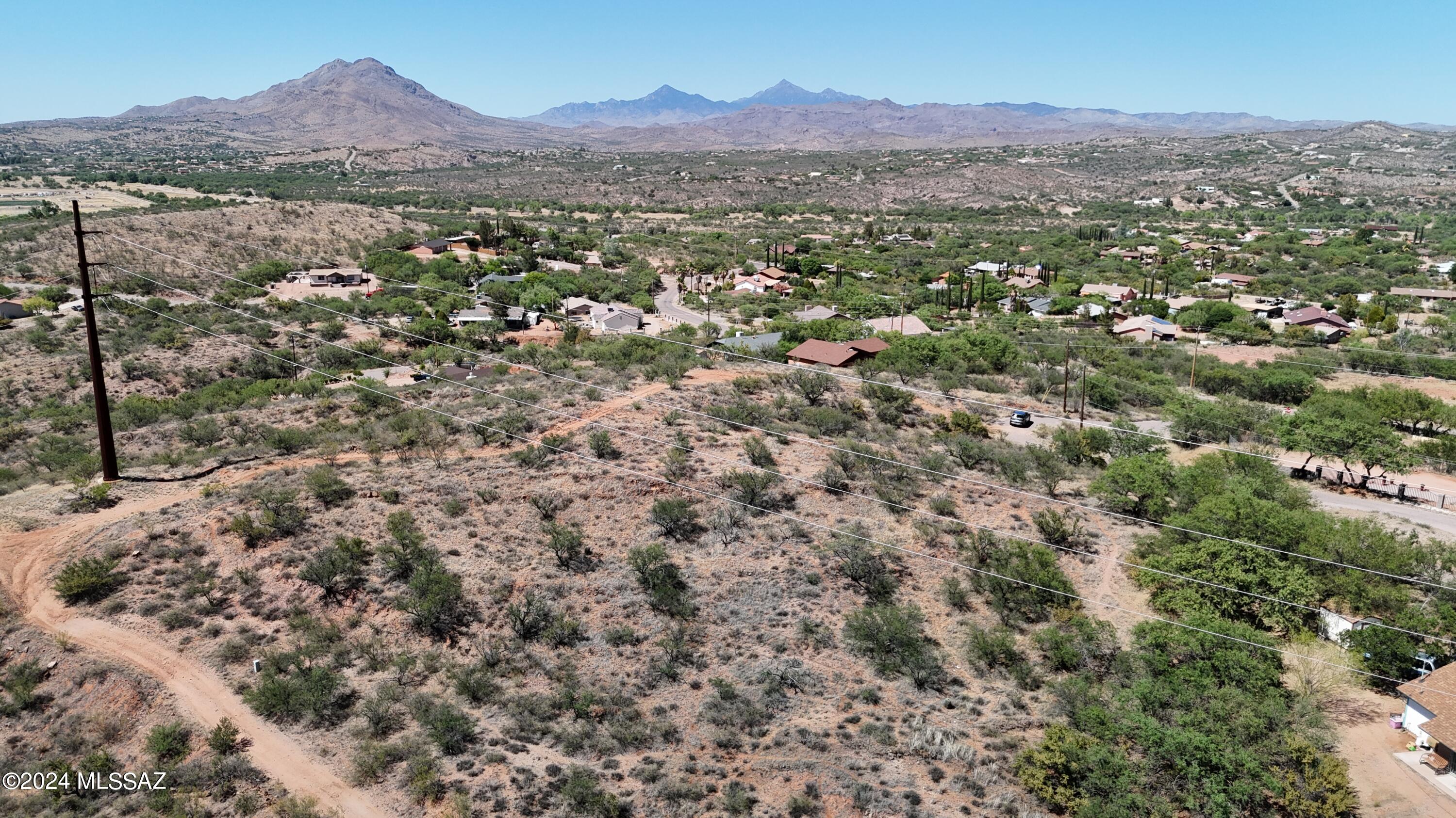 56 Karam Court, Unit 13 Rio Rico, AZ 85648 - Photo 4 of 8