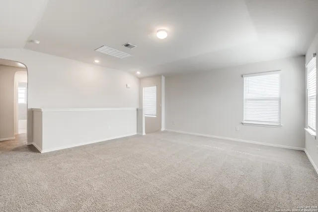 $2,585 | 29523 Copper Gate, Bulverde, TX 78163