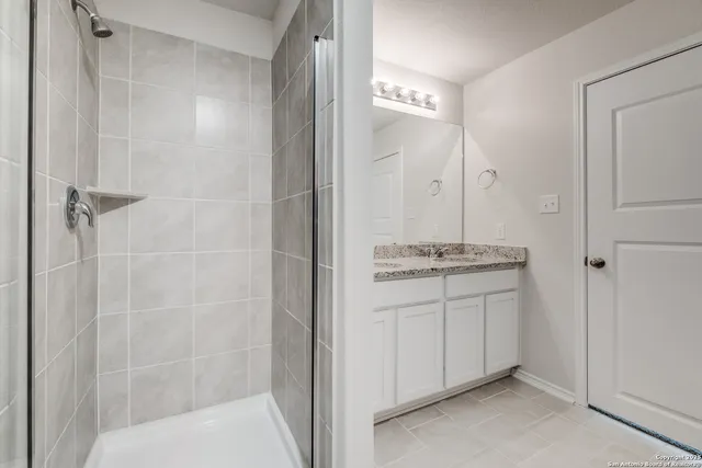 $2,585 | 29523 Copper Gate, Bulverde, TX 78163