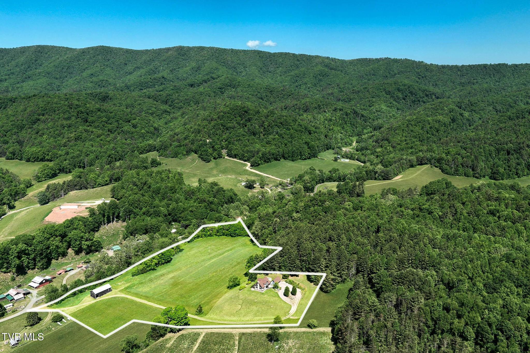 336 Mack Branch Road Mountain City, TN 37683 - Photo 81 of 94 336 Mack Branch Road (1 of 109)