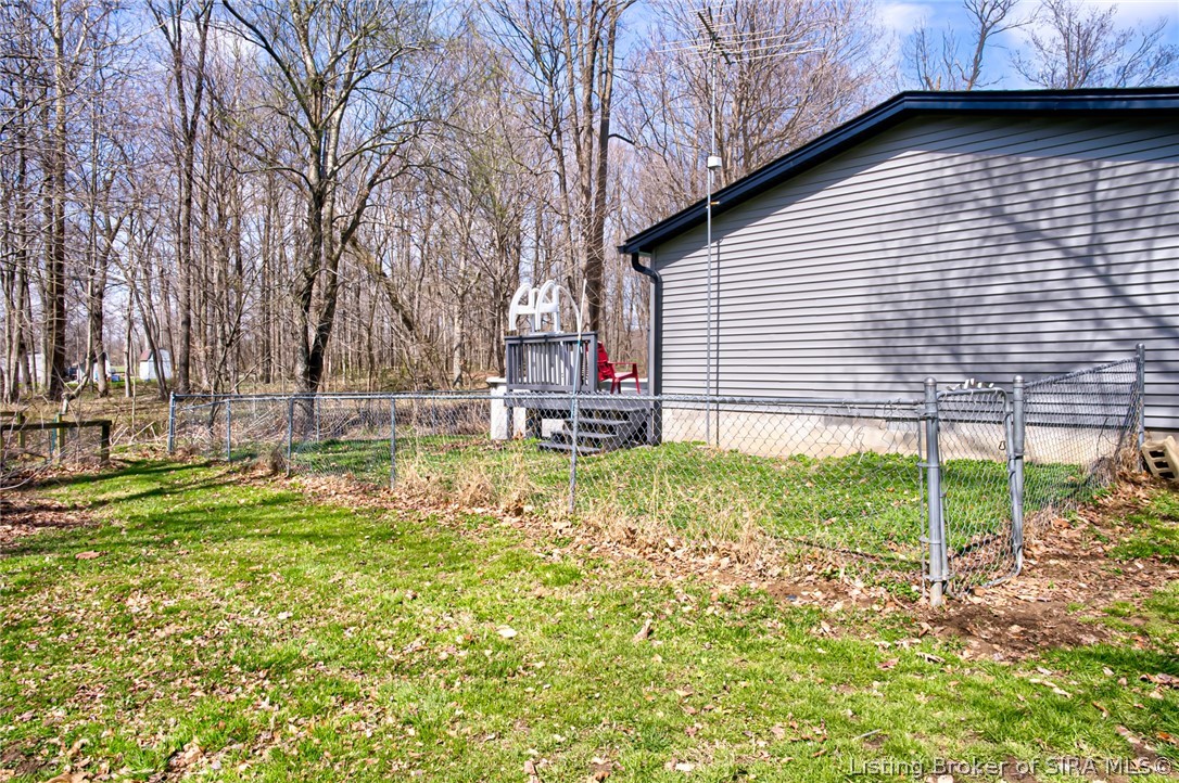 9084 East Blue River Road Pekin, IN 47165 - Photo 32 of 39