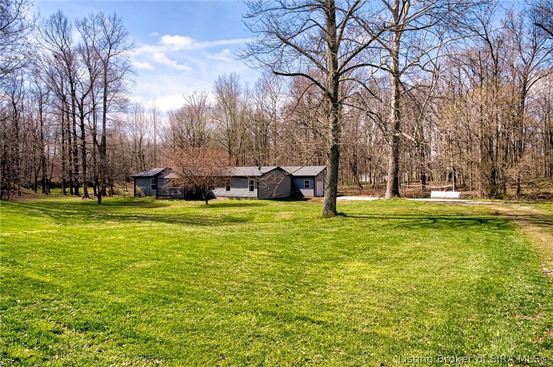 9084 East Blue River Road Pekin, IN 47165 - Photo 35 of 39