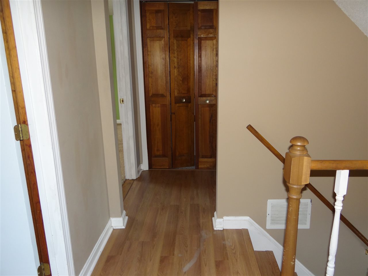 2 Mclure Lane Merrimack, NH 03054 - Photo 10 of 21 Gallery Image 10