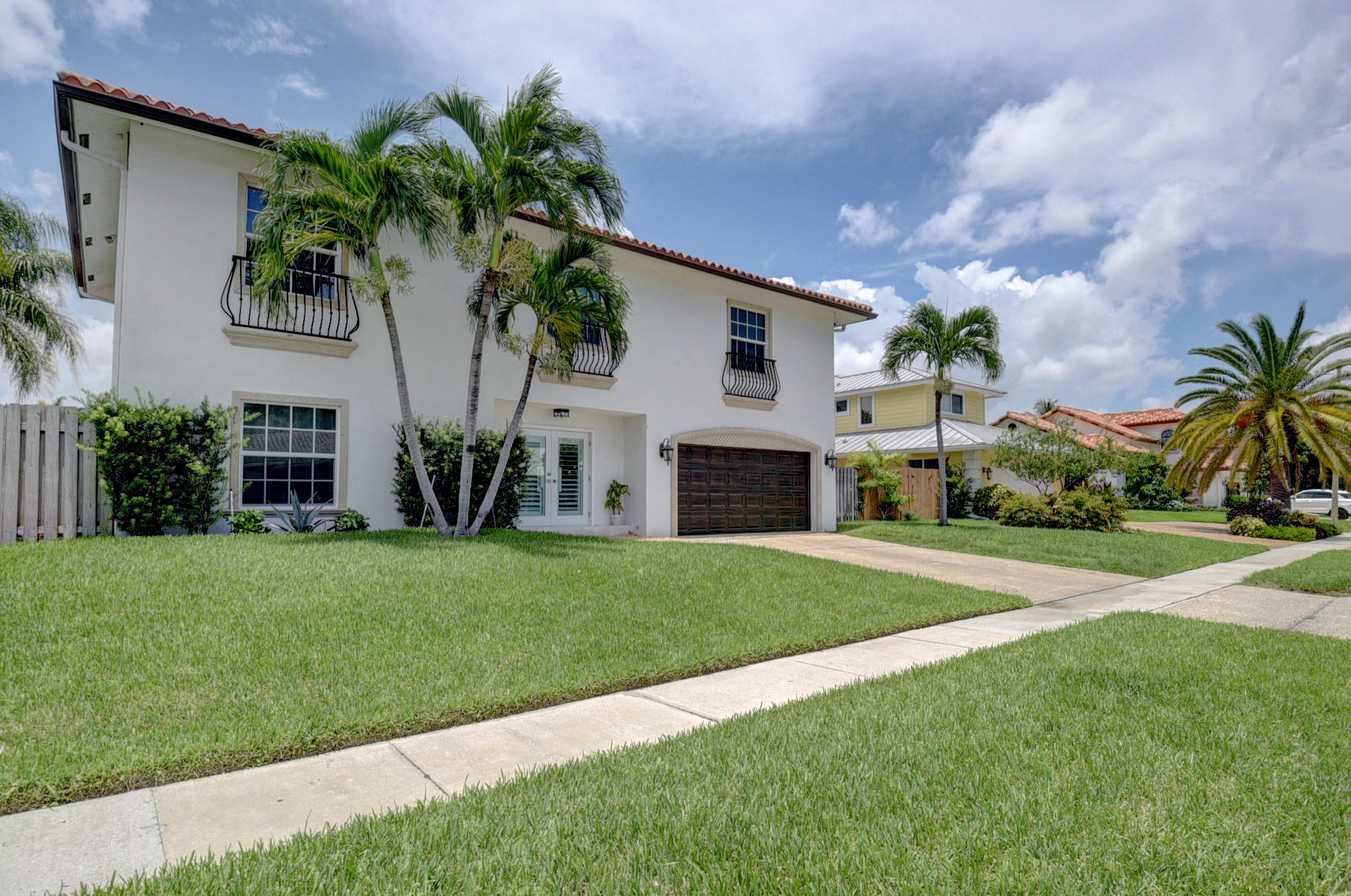 1561 Southwest 4th Avenue Boca Raton, FL 33432 - Photo 1 of 64 02_dsc_9228_29_30_31_32