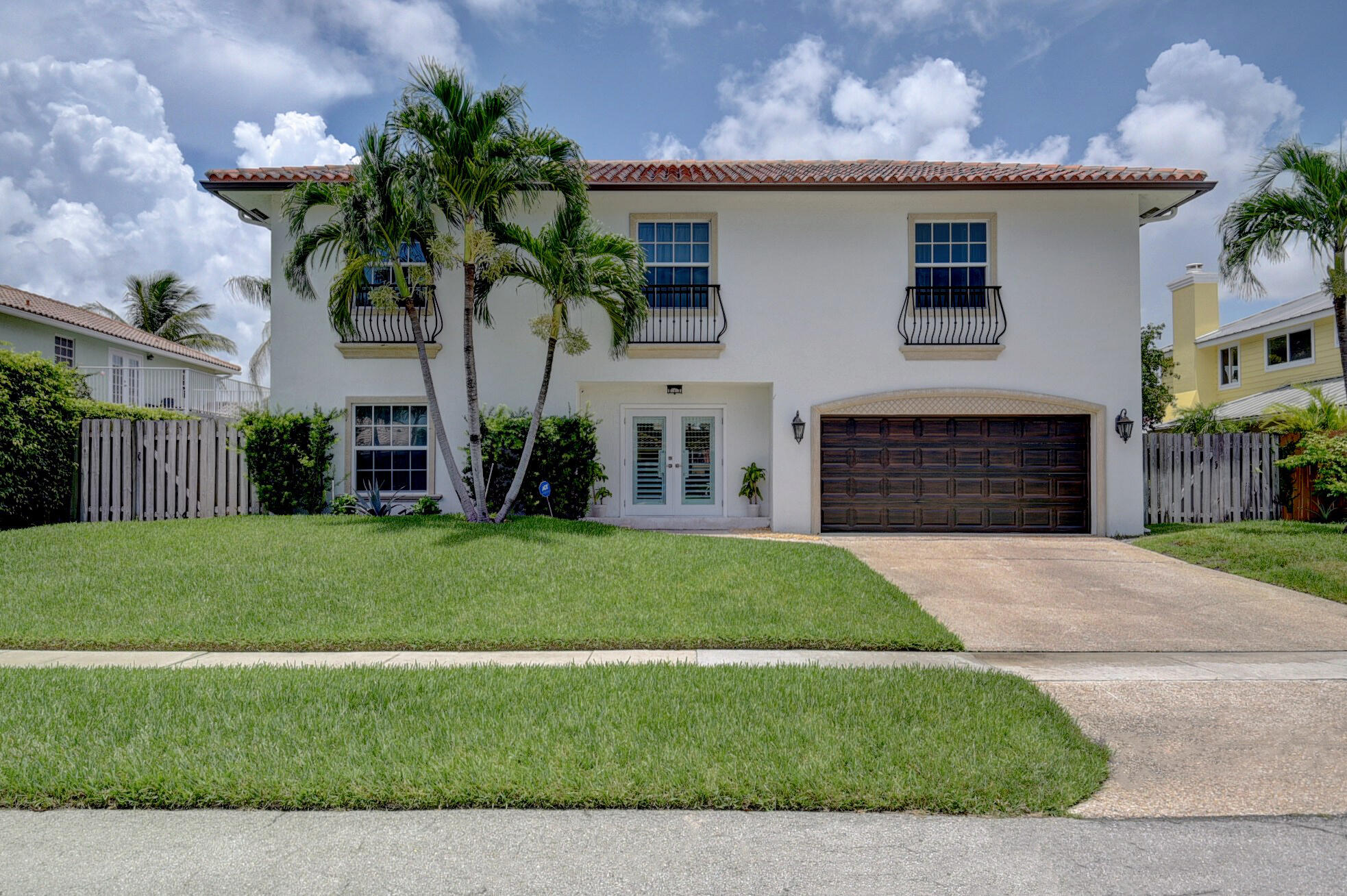 1561 Southwest 4th Avenue Boca Raton, FL 33432 - Photo 2 of 64 01_dsc_9203_4_5_6_7