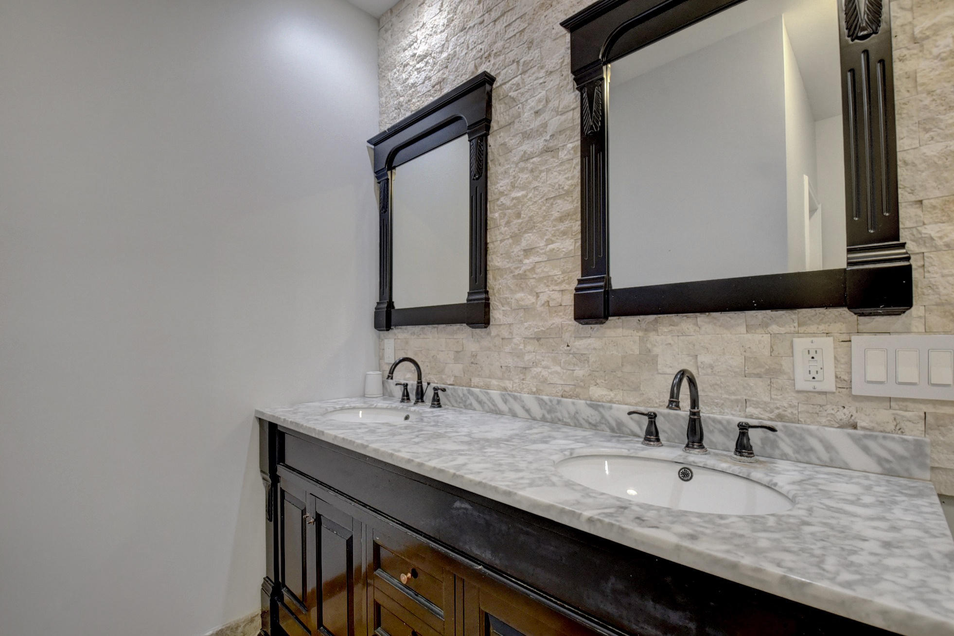 1561 Southwest 4th Avenue Boca Raton, FL 33432 - Photo 38 of 64 39_dsc_9063_4_5_6_7