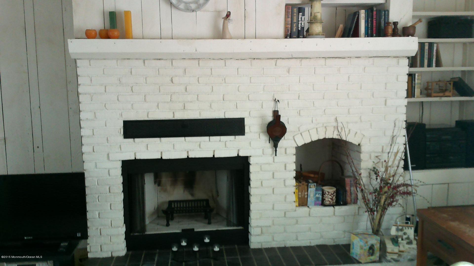 82 Burnt Tavern Road Brick, NJ 08724 - Photo 3 of 9 WIN_20151216_11_45_48_Pro