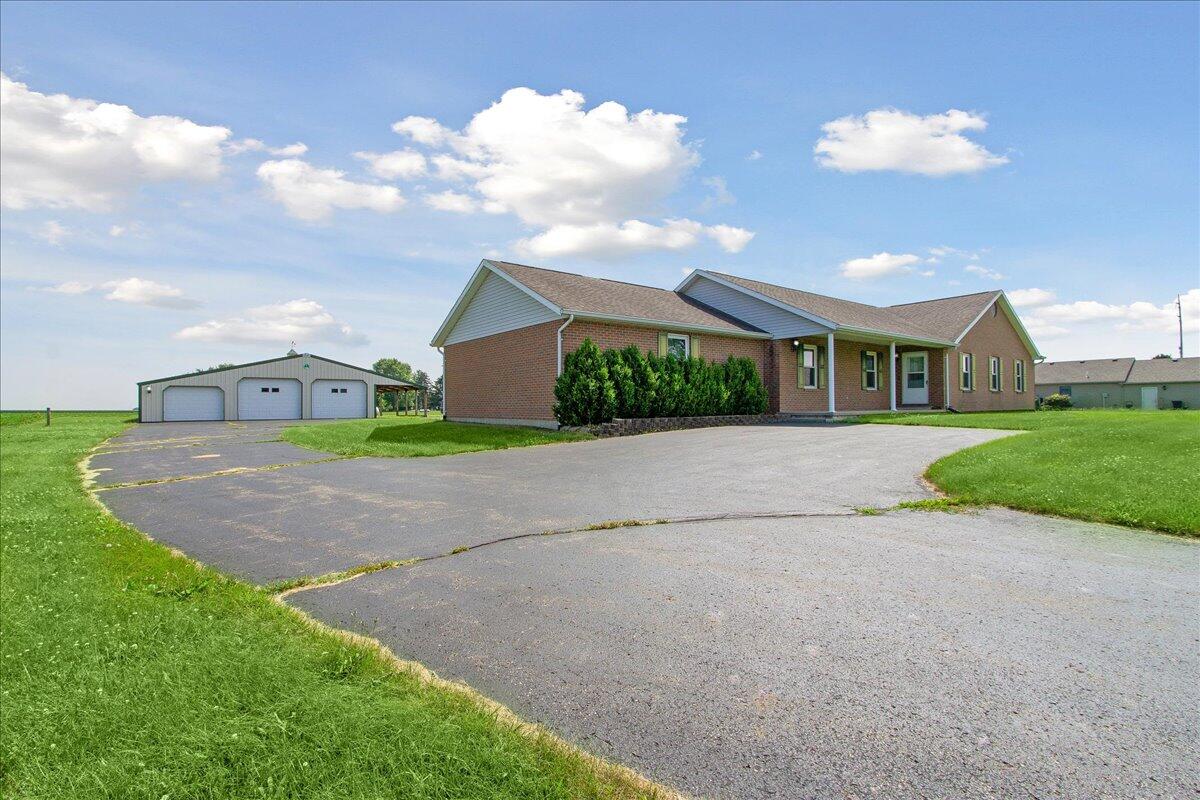 4972 Clark Road Urbana, OH 43078 - Photo 3 of 58