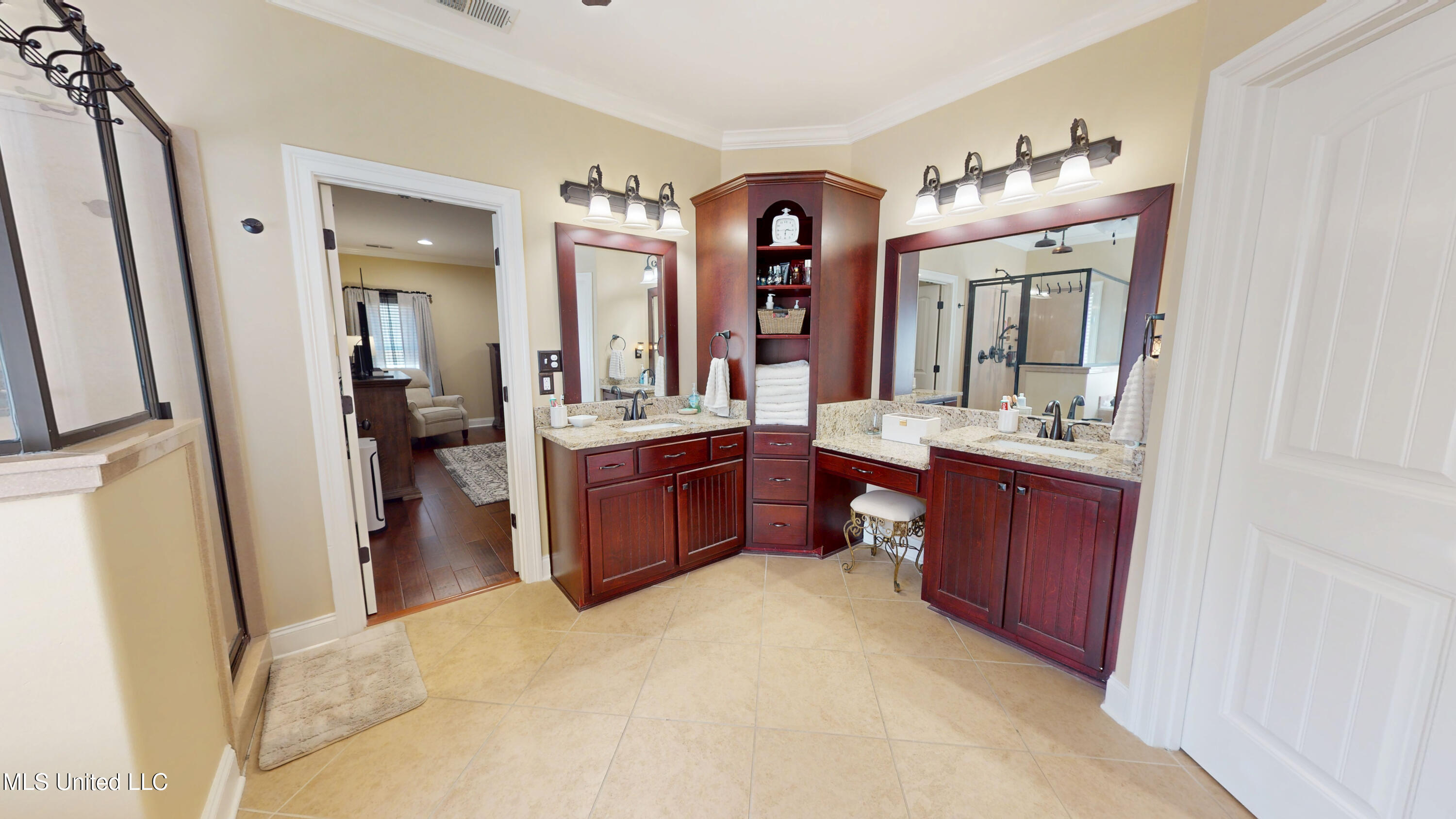 4035 Garden Road Southaven, MS 38672 - Photo 15 of 35 03262025_190239