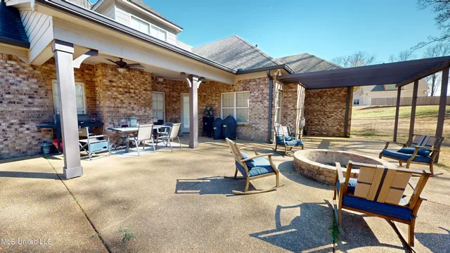 $567,000 | 4035 Garden Road, Southaven, MS 38672