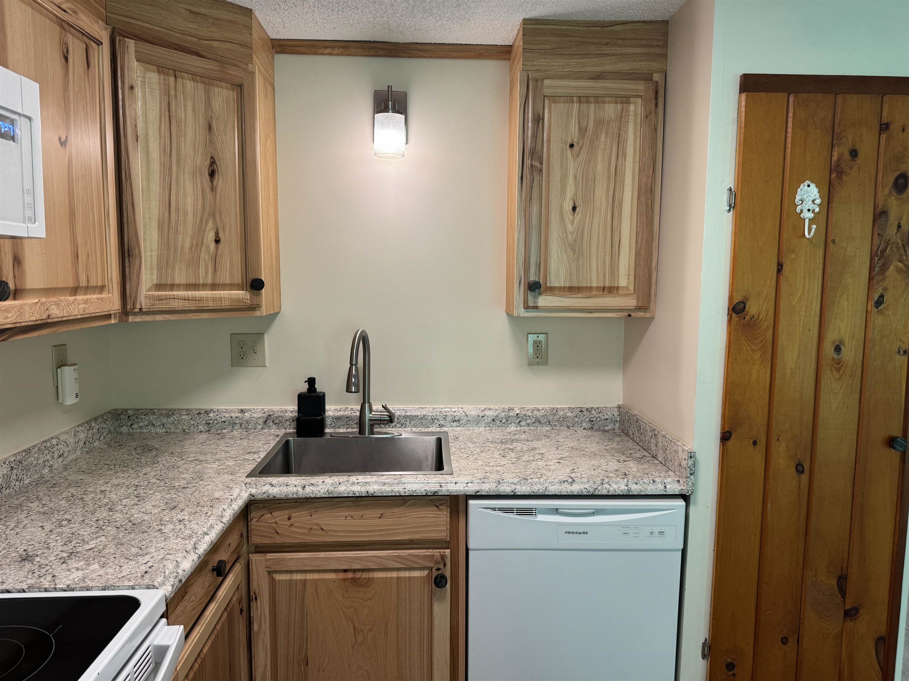 3 Knotts Road, Unit 1 Campton, NH 03223 - Photo 18 of 52 Gallery Image 18