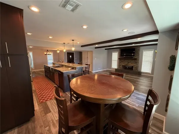 $2,400 | 1912 Kelly Street, Kingsville, TX 78363