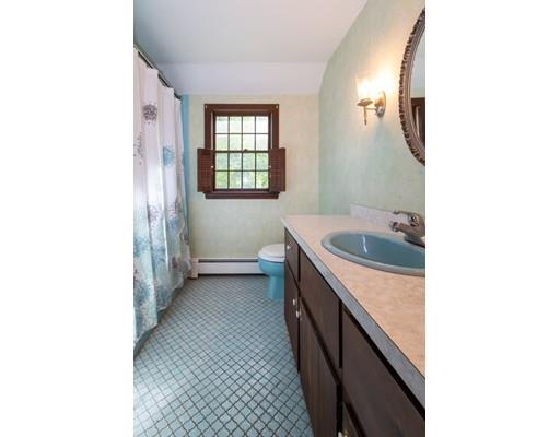 8 Stagecoach Road Hingham, MA 02043 - Photo 20 of 25 Gallery Image 20