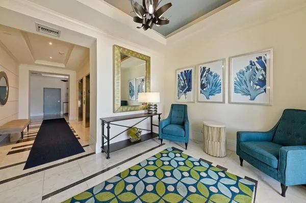 $2,200 | 100 Northeast 6th Street, Unit 506, Boynton Beach, FL 33435