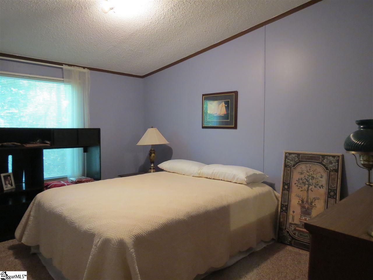 407 Hamilton Road Marietta, SC 29661 - Photo 13 of 22