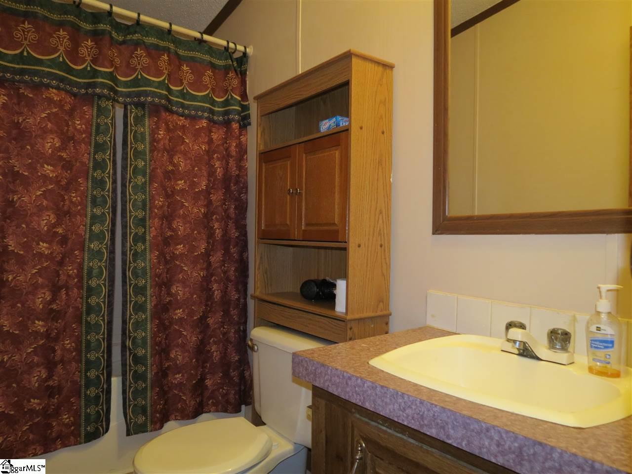 407 Hamilton Road Marietta, SC 29661 - Photo 17 of 22