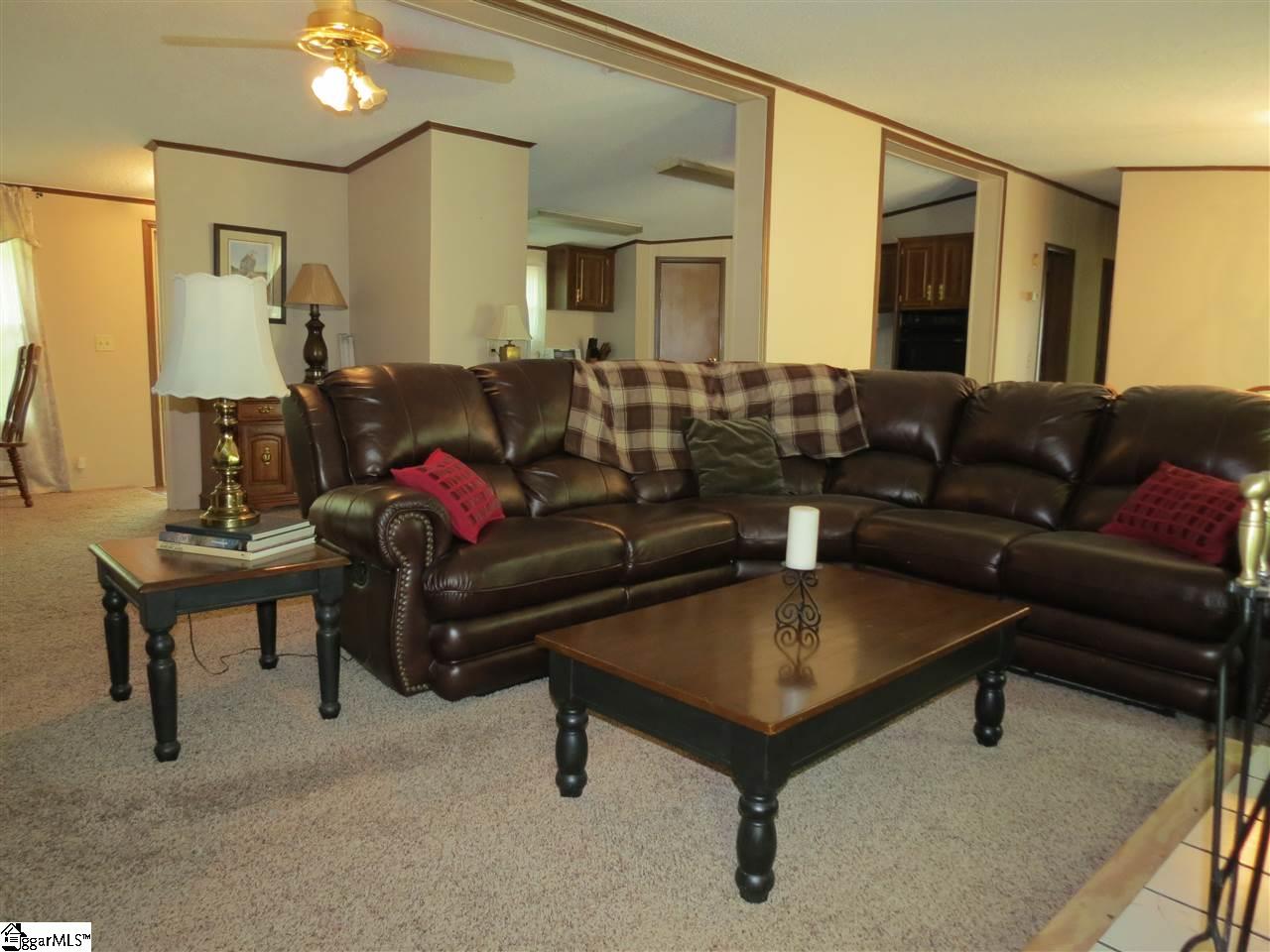 407 Hamilton Road Marietta, SC 29661 - Photo 4 of 22