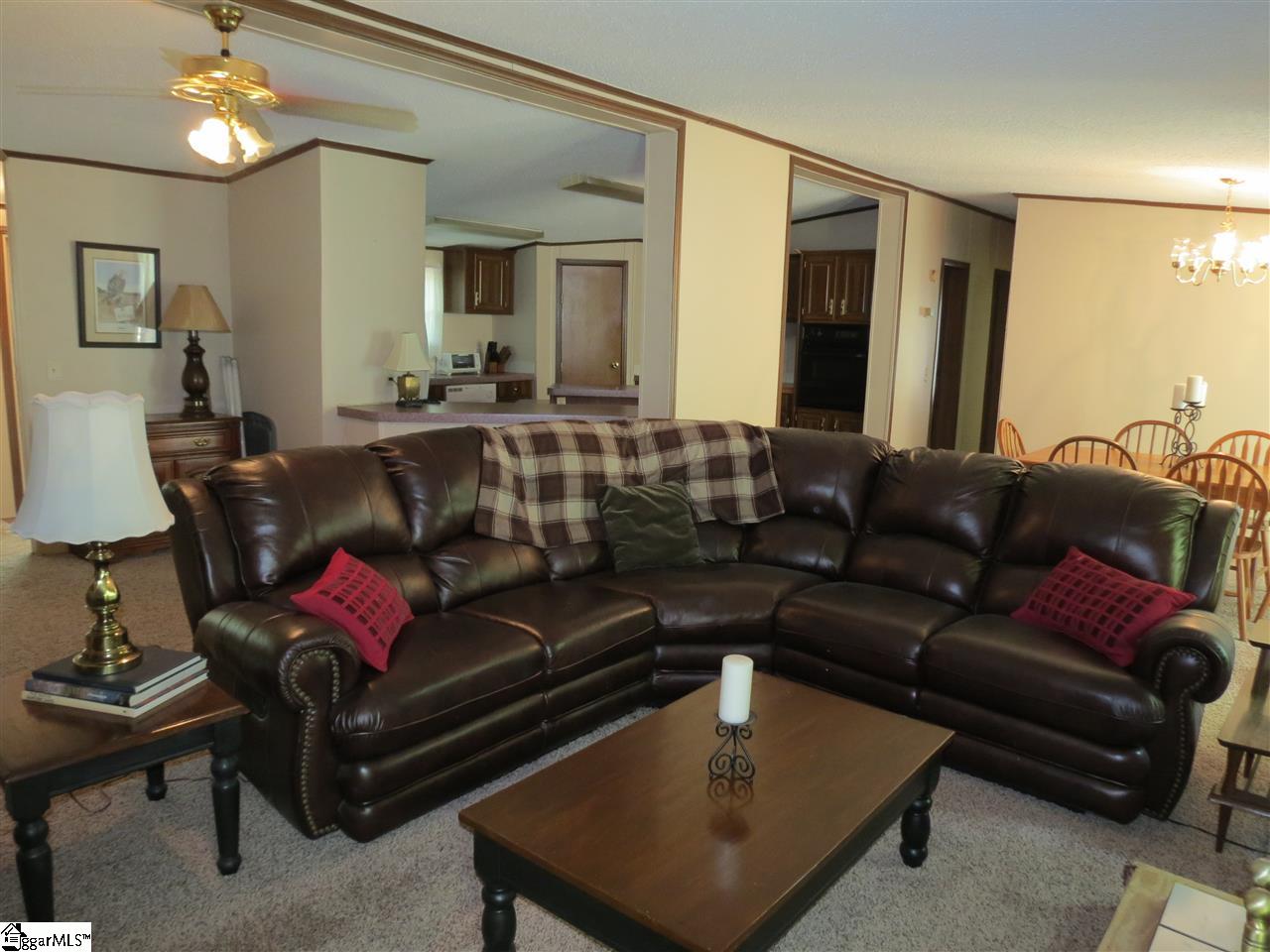 407 Hamilton Road Marietta, SC 29661 - Photo 5 of 22