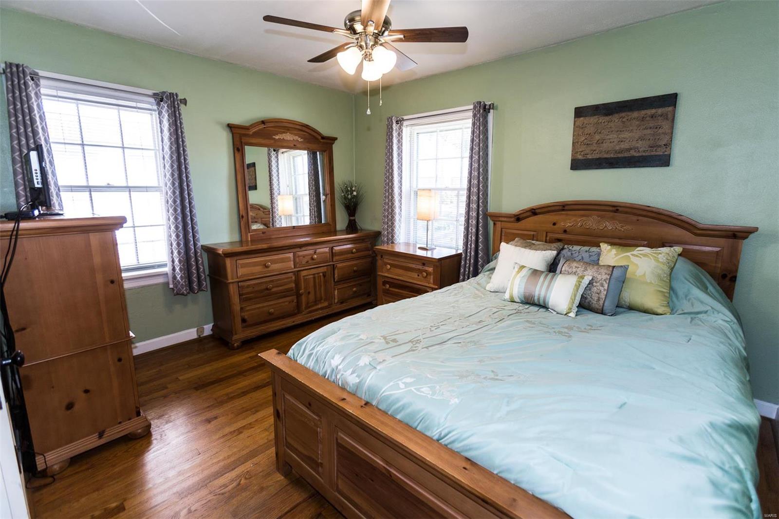 5822 Rhodes Avenue St. Louis, MO 63109 - Photo 12 of 24 Gallery Image 12