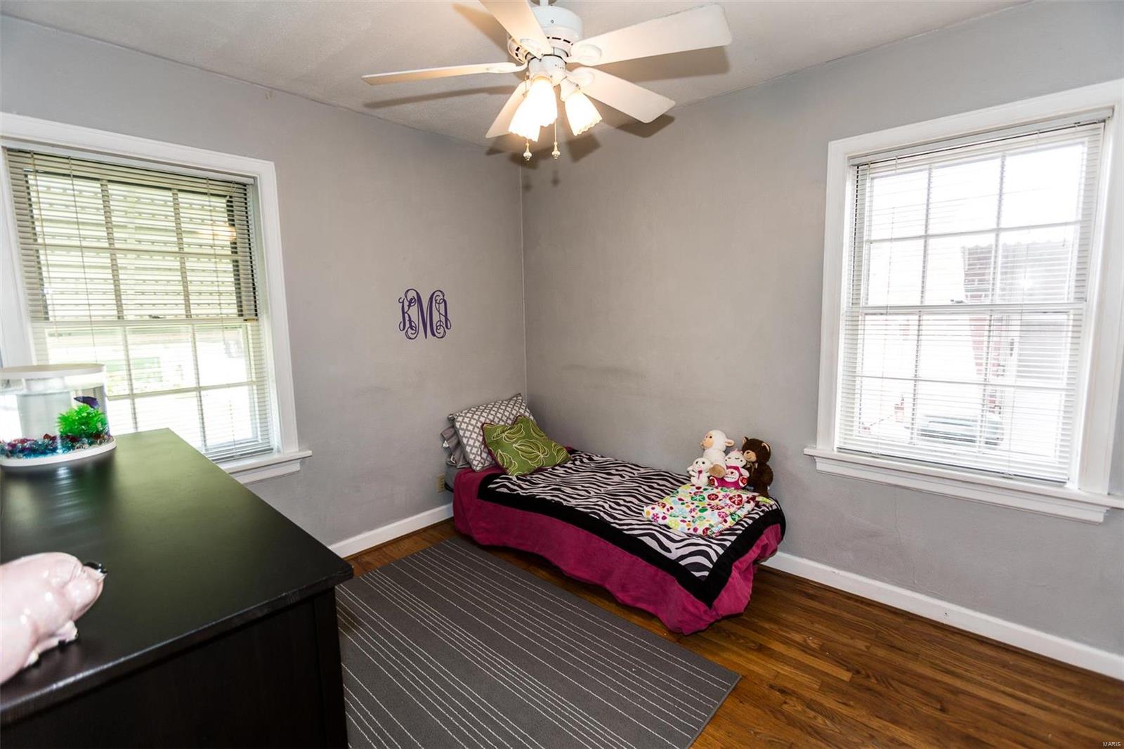 5822 Rhodes Avenue St. Louis, MO 63109 - Photo 13 of 24 Gallery Image 13