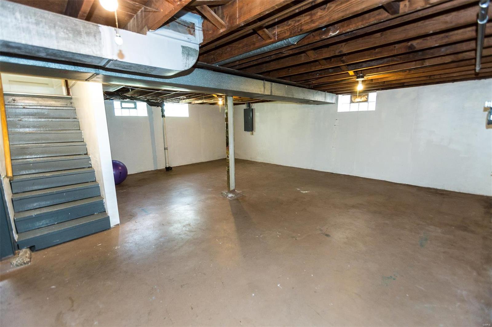 5822 Rhodes Avenue St. Louis, MO 63109 - Photo 15 of 24 Gallery Image 15