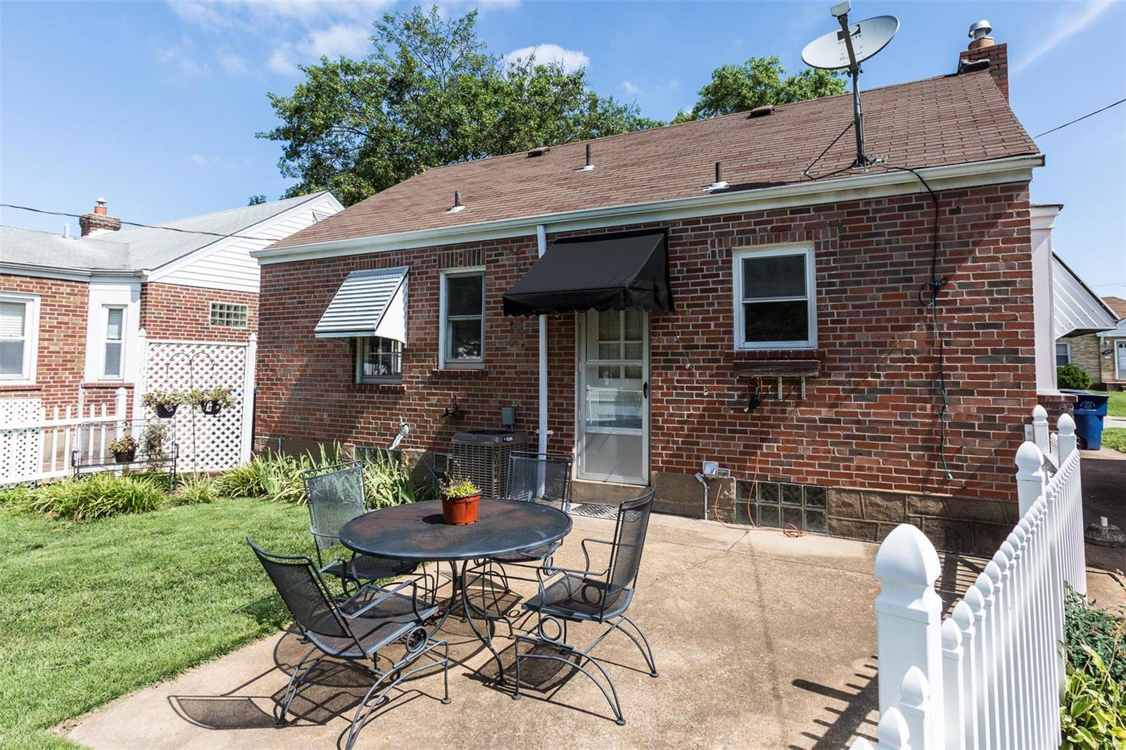 5822 Rhodes Avenue St. Louis, MO 63109 - Photo 19 of 24 Gallery Image 19
