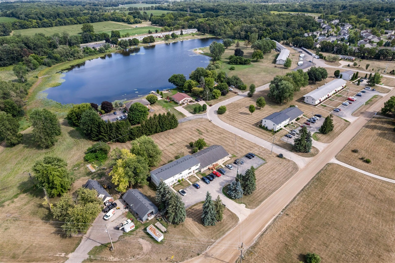 27366 Spaulding Road, Unit 6 New Hudson, MI 48165 - Photo 20 of 23 Gallery Image 20