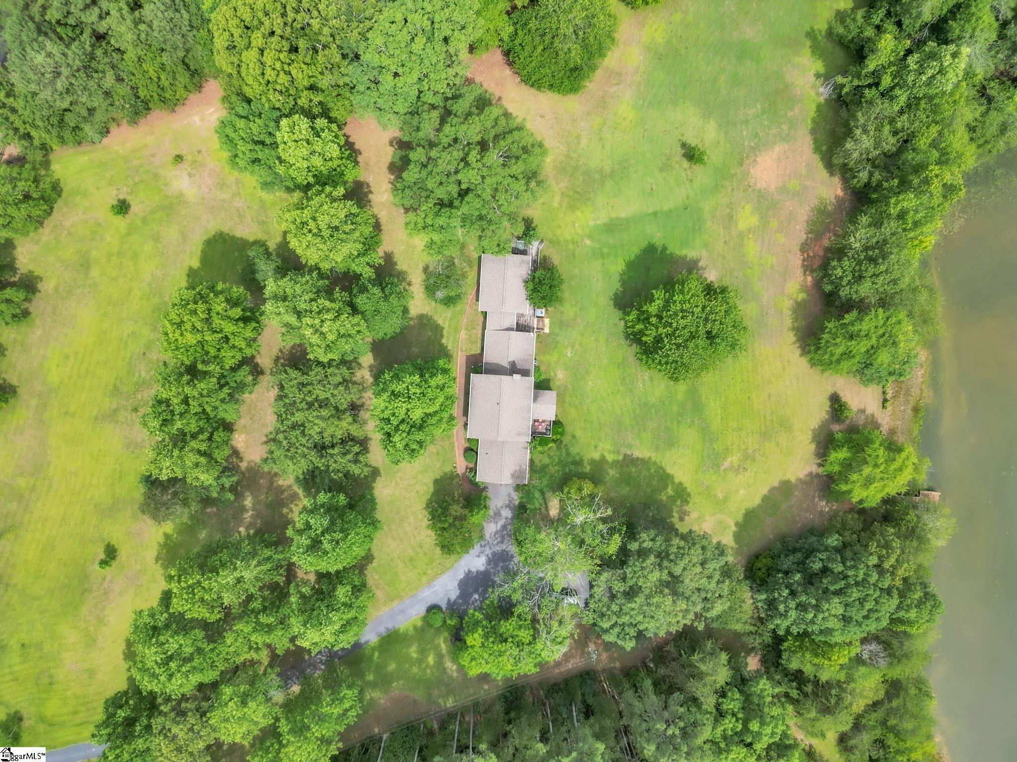 412 Smith Road Landrum, SC 29356 - Photo 35 of 37
