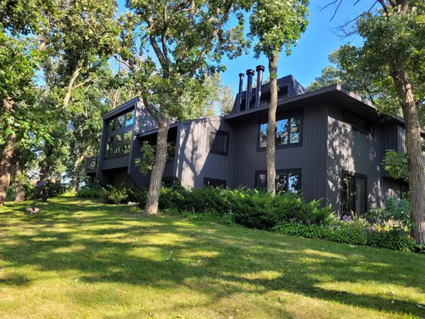 $499,900 | 26371 210th Avenue, Elbow Lake, MN 56531