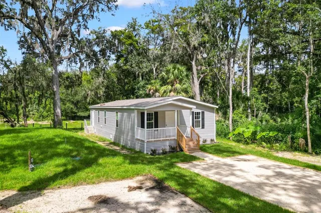 $198,500 | 2890 Cr 426e Lake, Lake Panasoffkee, FL 33538