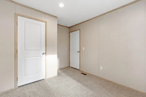 $137,990 | 64 Okeefes Circle, Conway, NH 03860