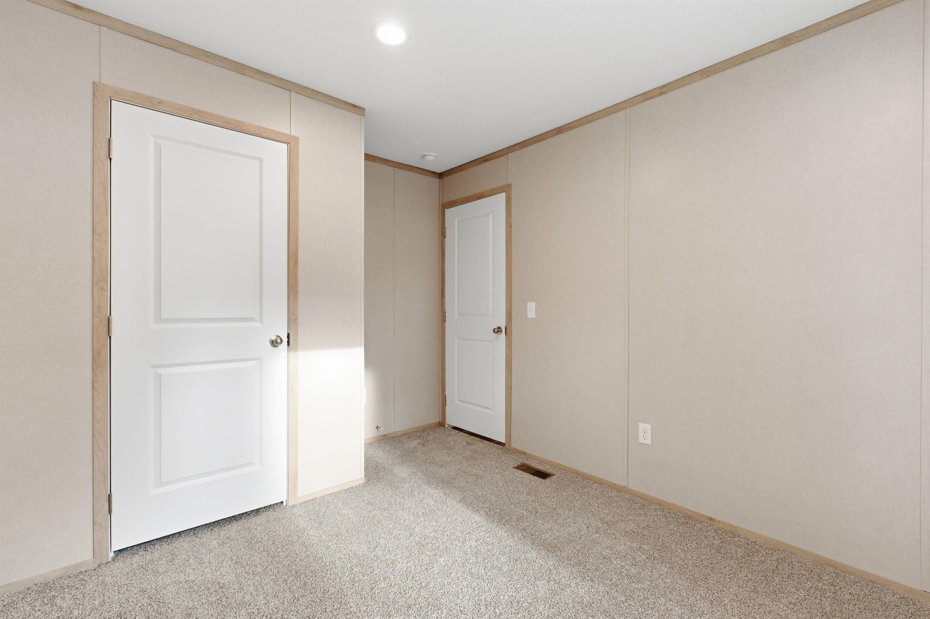 64 Okeefes Circle Conway, NH 03860 - Photo 14 of 49