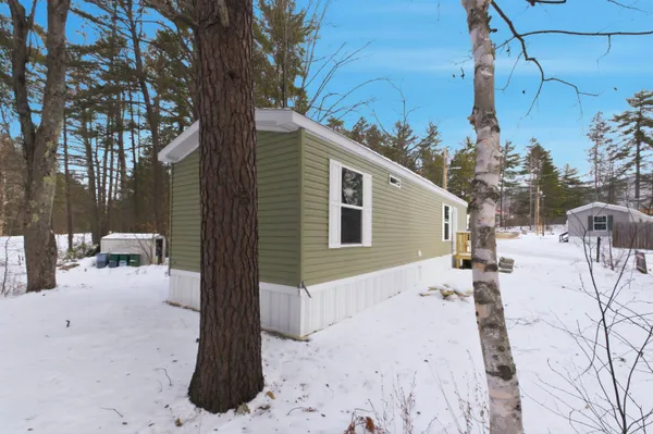 $137,990 | 64 Okeefes Circle, Conway, NH 03860