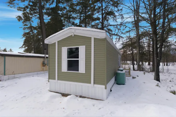 $137,990 | 64 Okeefes Circle, Conway, NH 03860