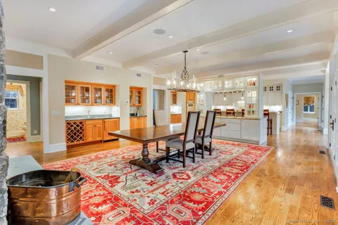 $2,450,000 | 75 Half Mile Road, Guilford, CT 06437