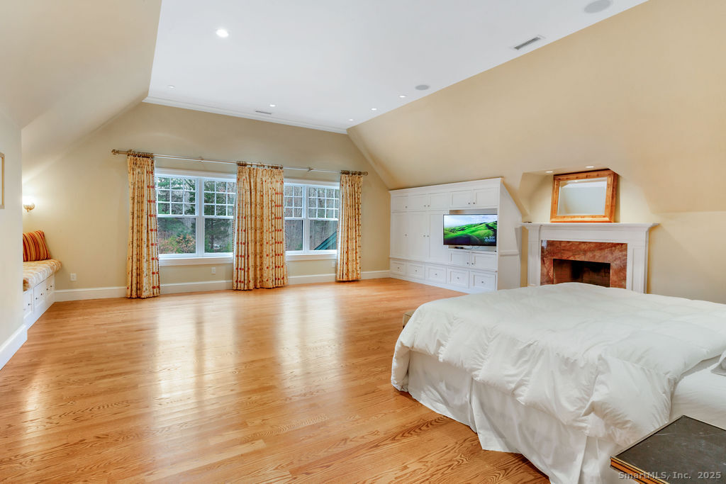 75 Half Mile Road Guilford, CT 06437 - Photo 20 of 39