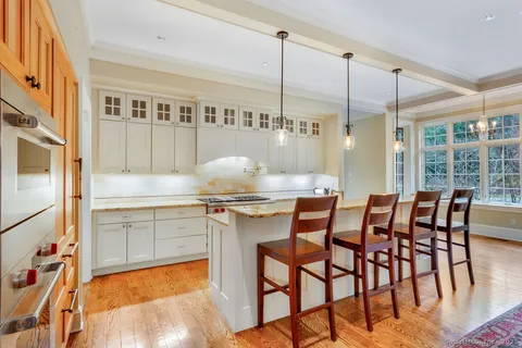 $2,450,000 | 75 Half Mile Road, Guilford, CT 06437